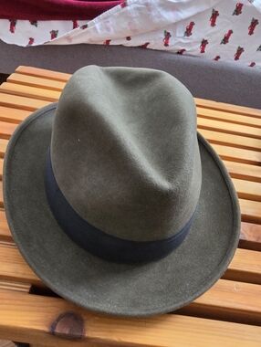 Mid Century Modern /Vintage Mid Century hat/Classic Fedora Hat/Green felted Wool